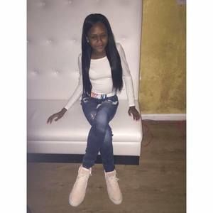 Meet your Posher, Mercedes